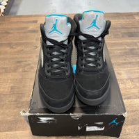 Aqua Jordan 5 Retro (USED)