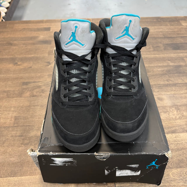 Aqua Jordan 5 Retro (USED)