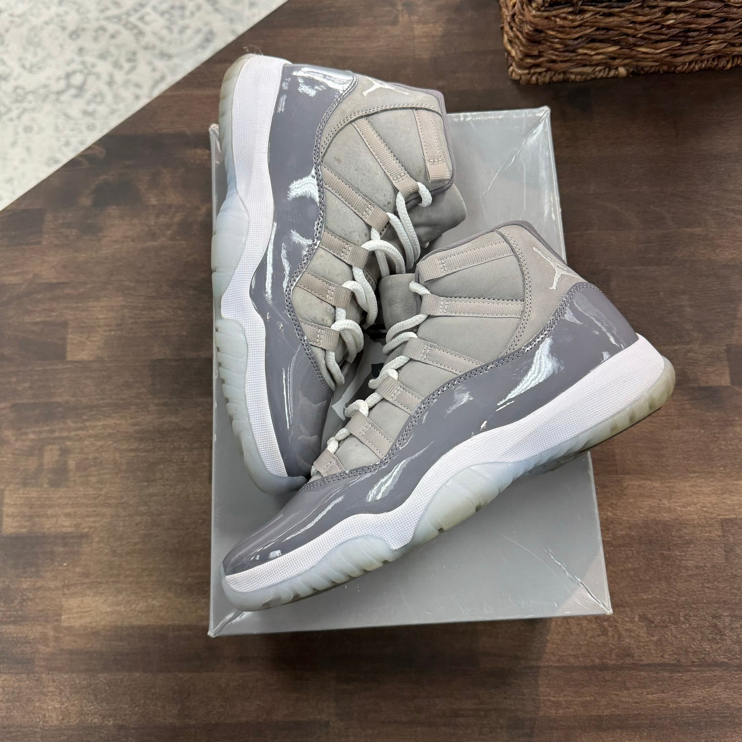 Cool Grey Jordan 11 (USED,REPLACEMENT BOX)