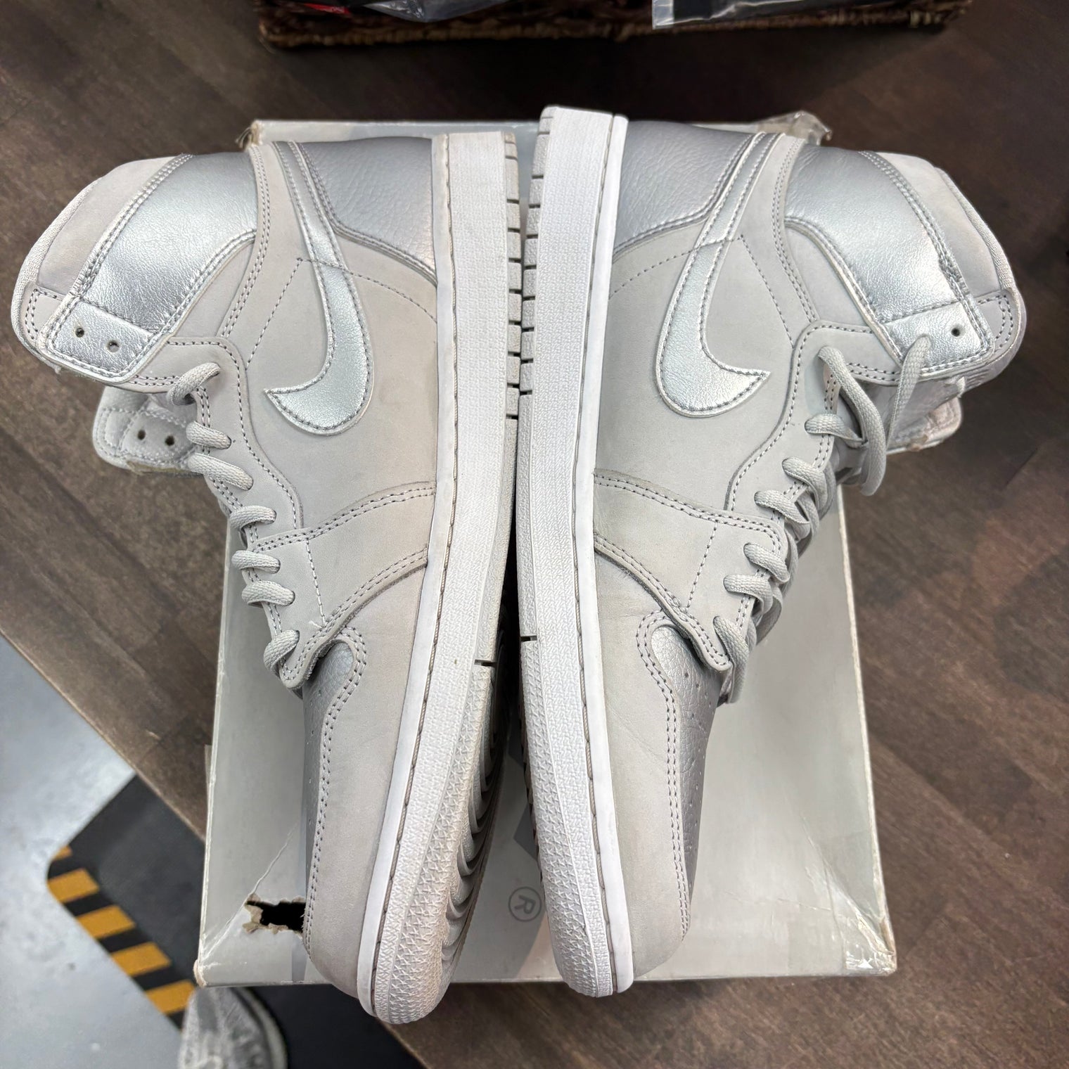 COJP Silver Jordan 1 High (USED)