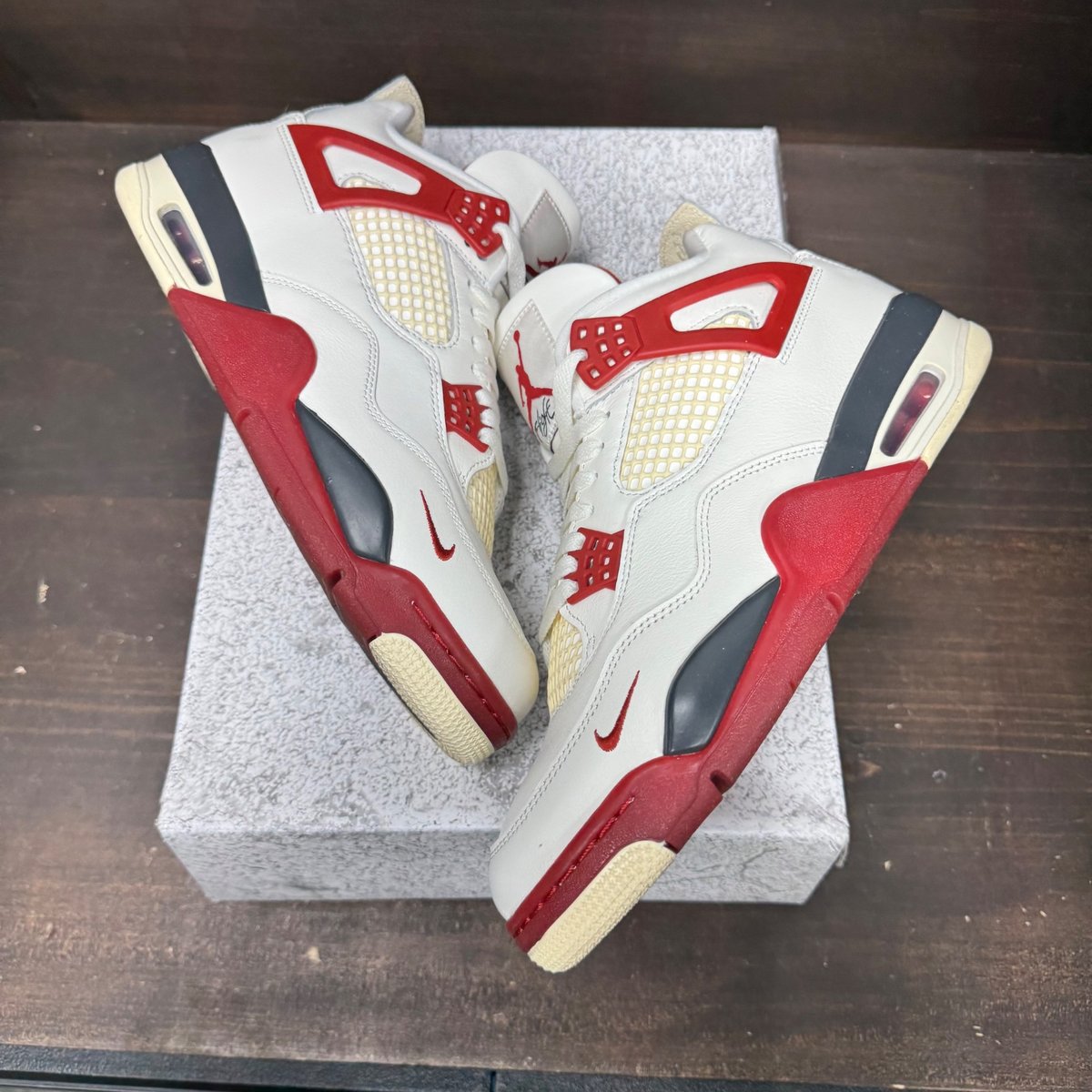 Jordan 4 Retro OG Nigel Sylvester Brick After Brick Size 10 (Pre-Owned) - back