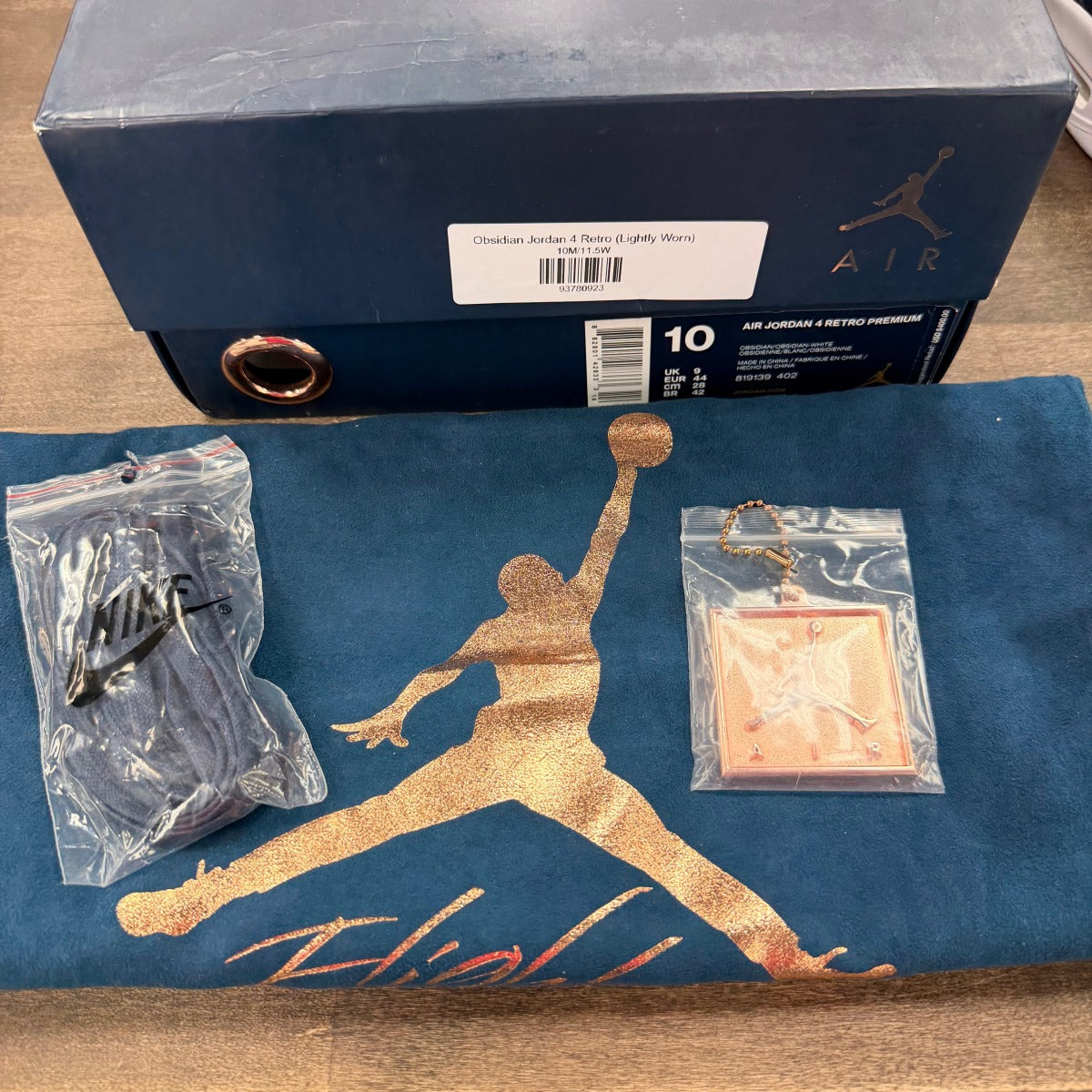 Jordan 4 Retro Obsidian - Image 7