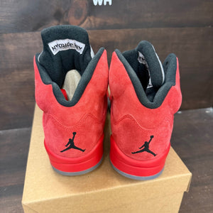 Jordan 5 Retro Red Suede Size 7 (Pre-Owned) - Image 3