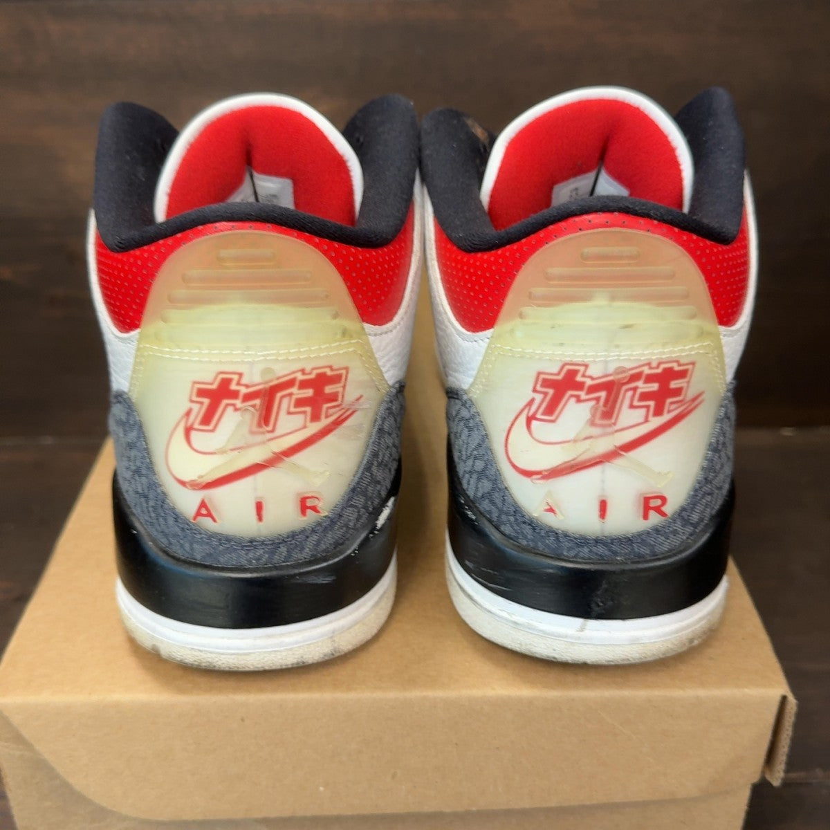 Jordan 3 Retro SE-T CO.JP Fire Red Denim Size 9.5 (Pre-Owned) - Image 5