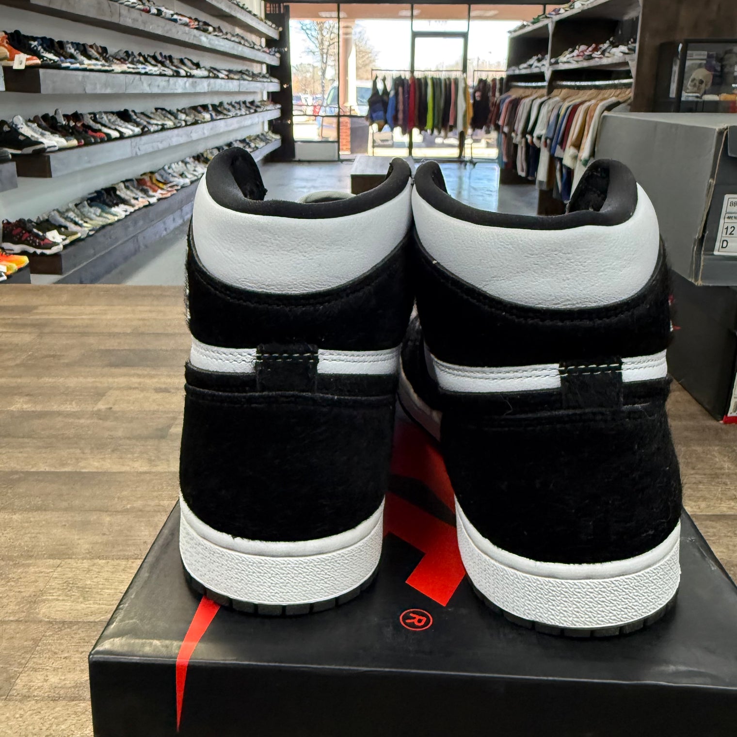 Twist Jordan 1 High (W) (Lightly Worn)