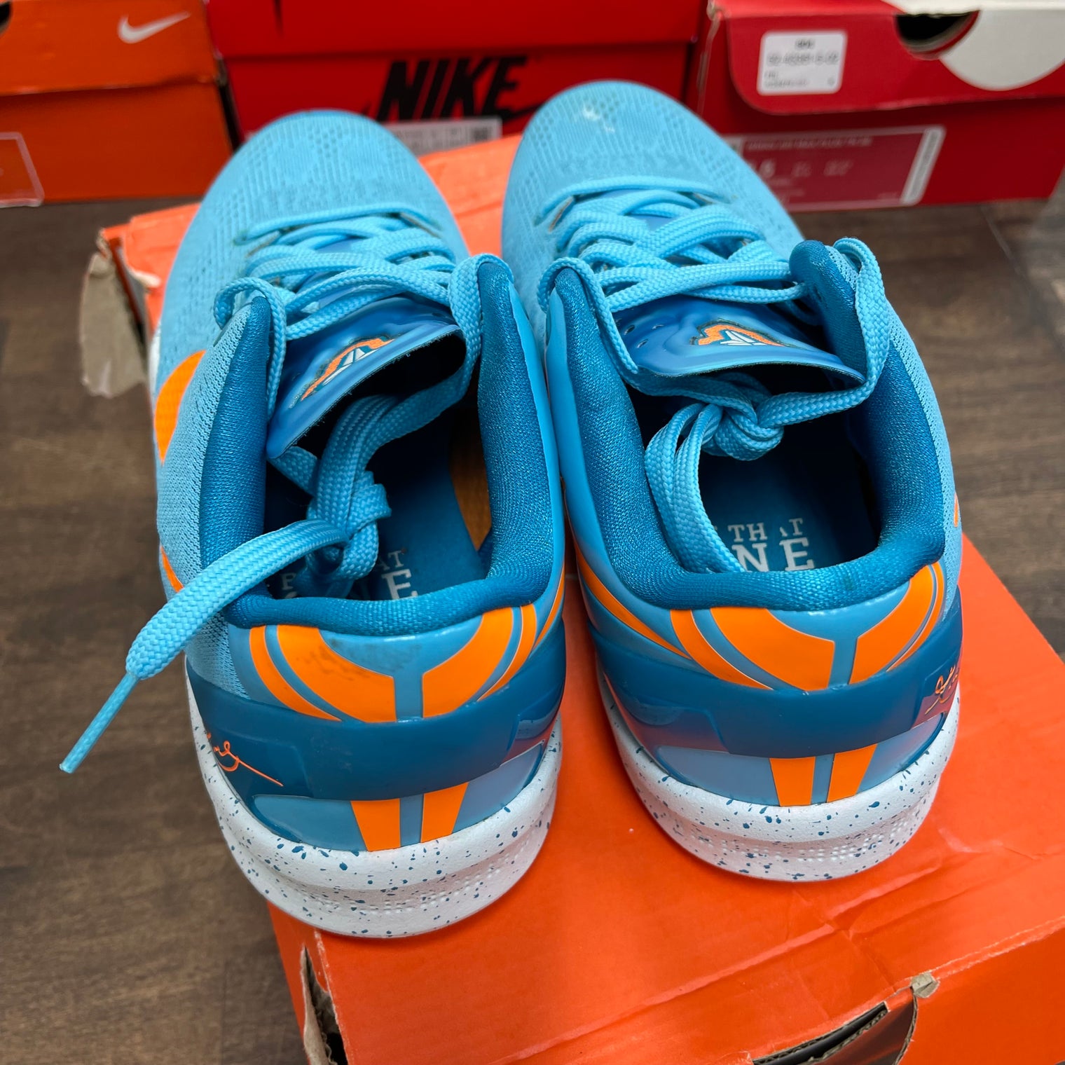 Baltic Blue Kobe 8 (GS) (USED)