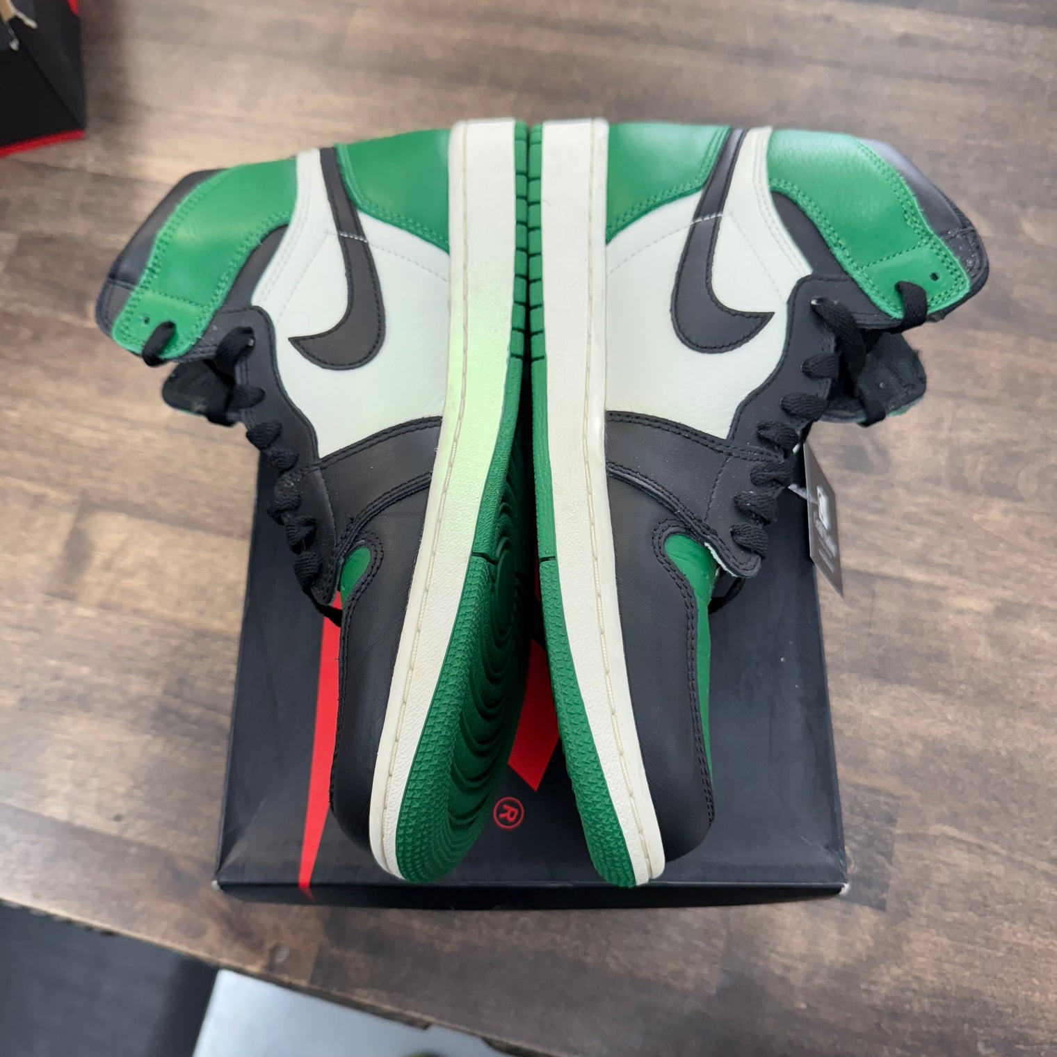 Pine Green Jordan 1 High OG (USED)