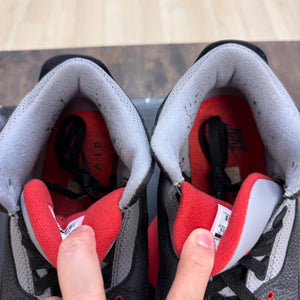 Jordan 3 Retro Black Cement (2018) Size 11 (Pre-Owned)