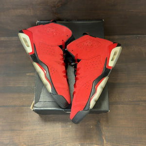 Jordan 6 Retro Toro Bravo (GS) Size 7Y (Pre-Owned) - Image 2