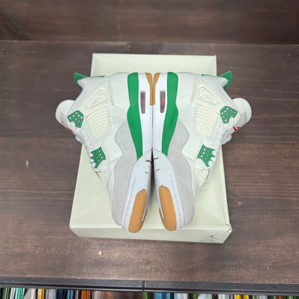 Jordan 4 Retro SB Pine Green - Image 4