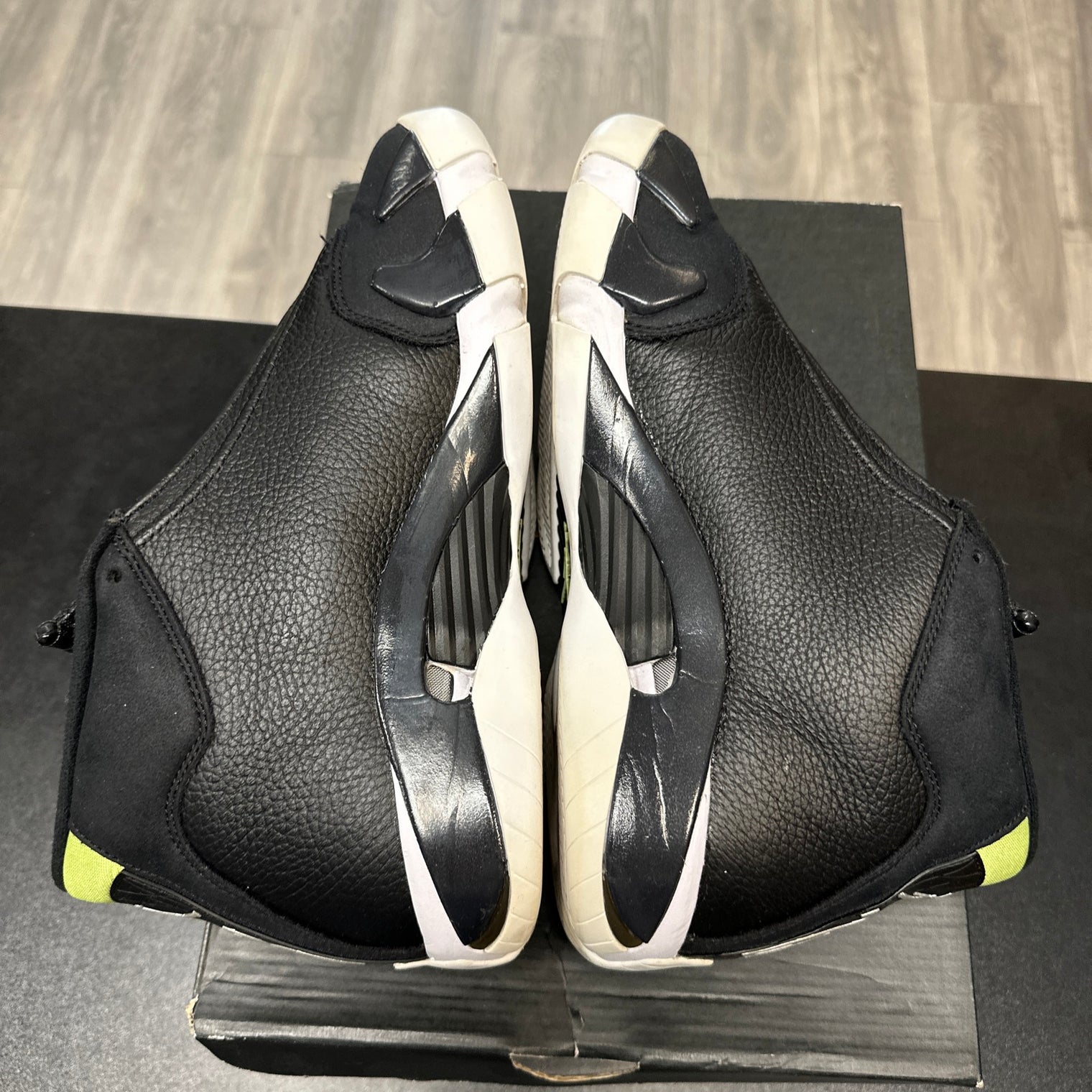 Indiglo Jordan 14 (USED)