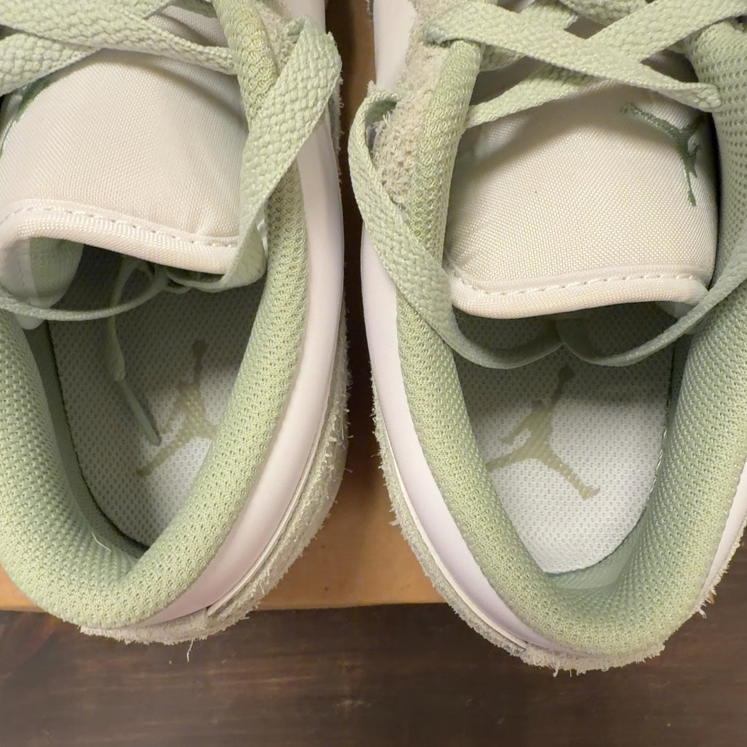 Jordan 1 Low SE Seafoam Size 9.5 (Pre-Owned) - Image 5