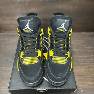 Jordan 4 Retro Thunder (2023) - Image 3