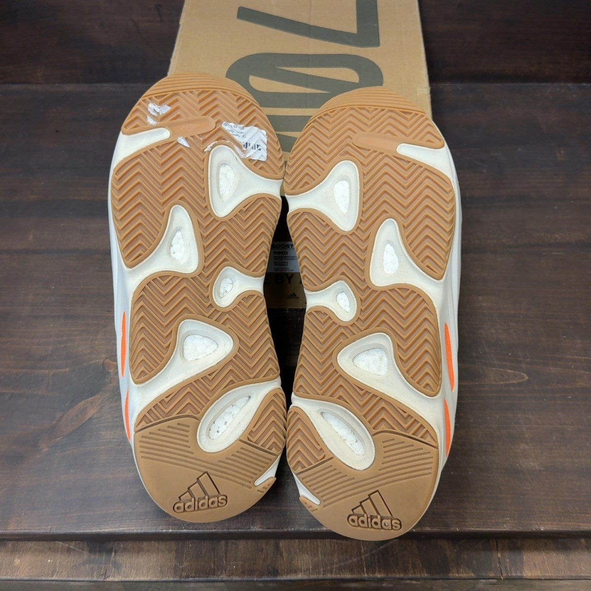 adidas Yeezy Boost 700 Magnet Size 12.5 (Pre-Owned) - Image 8