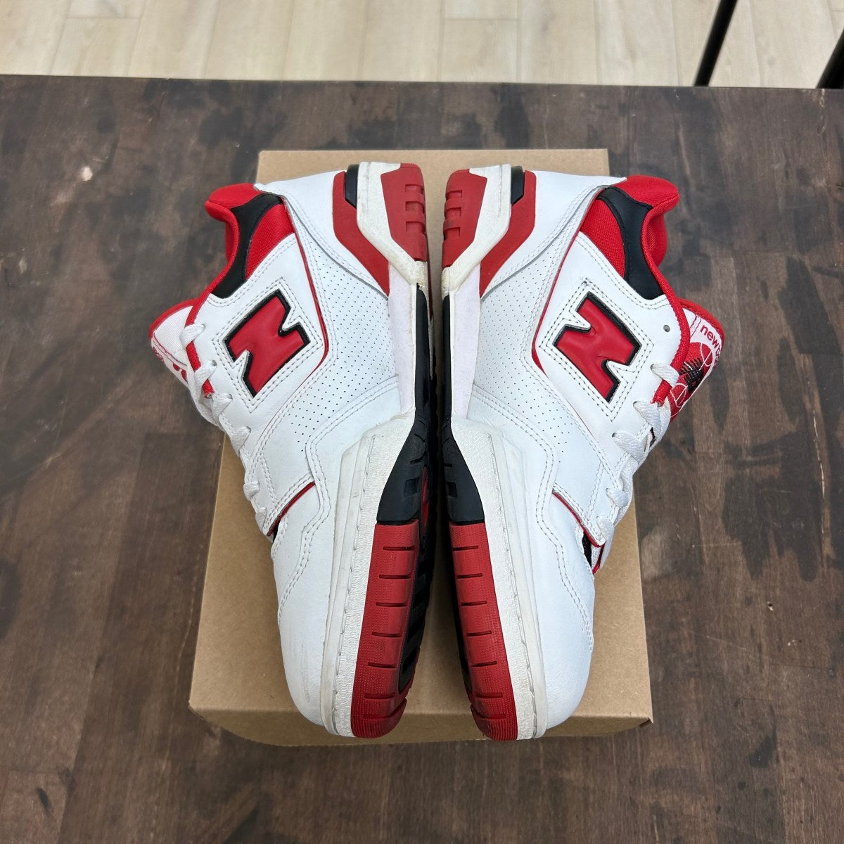 New Balance 550 White Red Black Size 12 (Pre-Owned) - Image 3