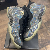 Hologram Nike Foamposite One (USED)