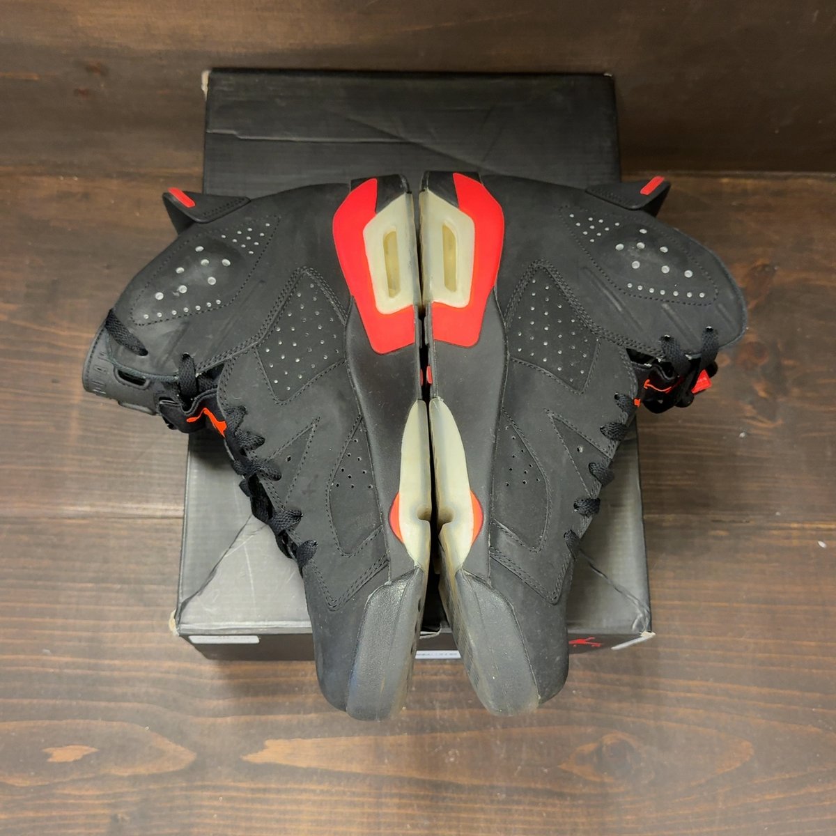 Jordan 6 Retro Infrared Black (2014) Size 11.5 (Pre-Owned) - aux