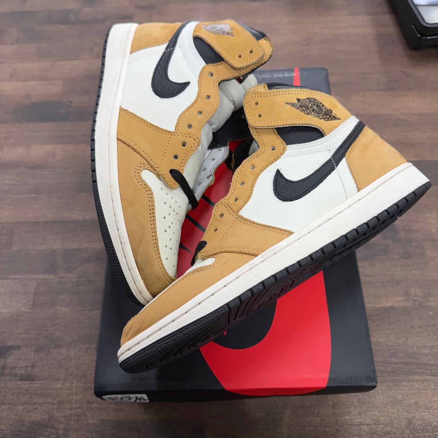 Rookie of the Year Jordan 1 High (USED)