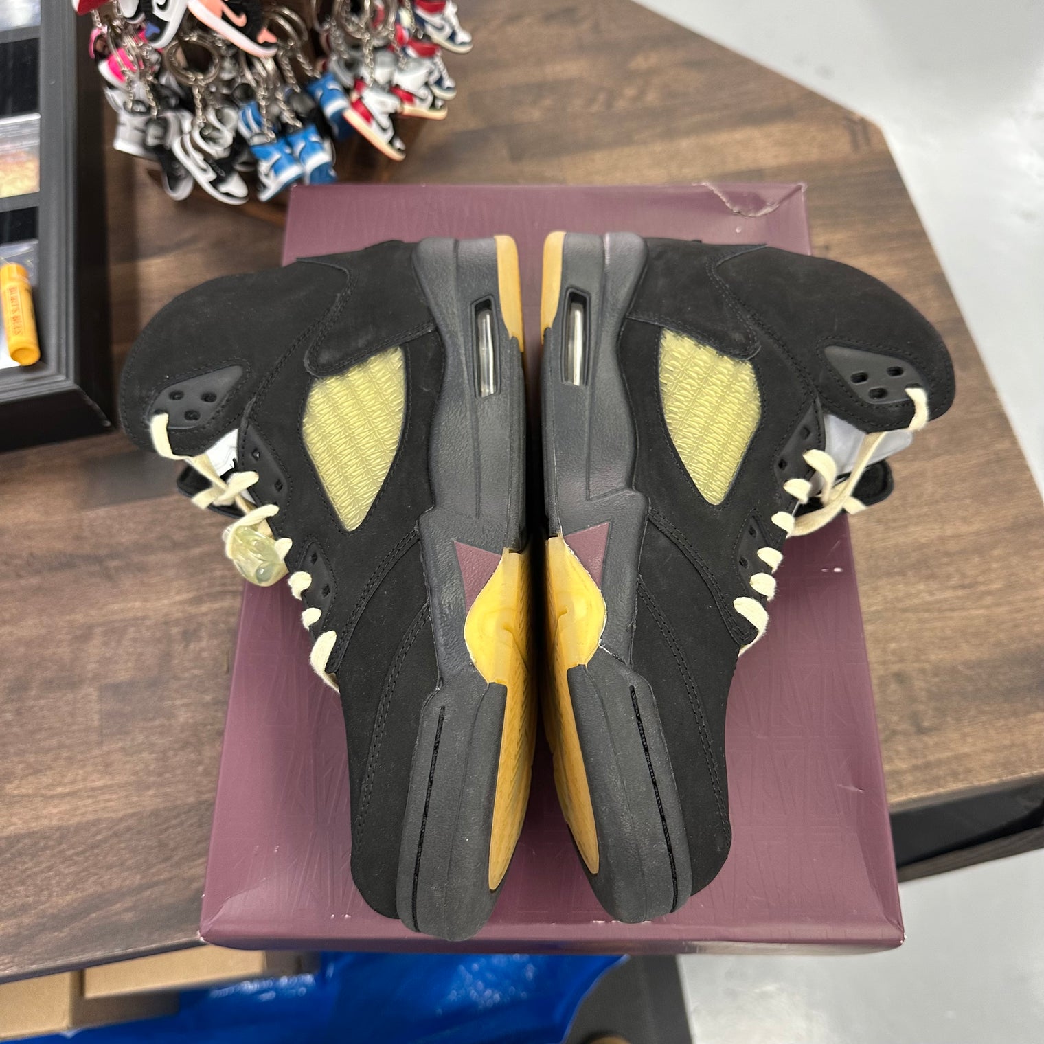 Dusk A Ma Maniere Jordan 5 (USED)