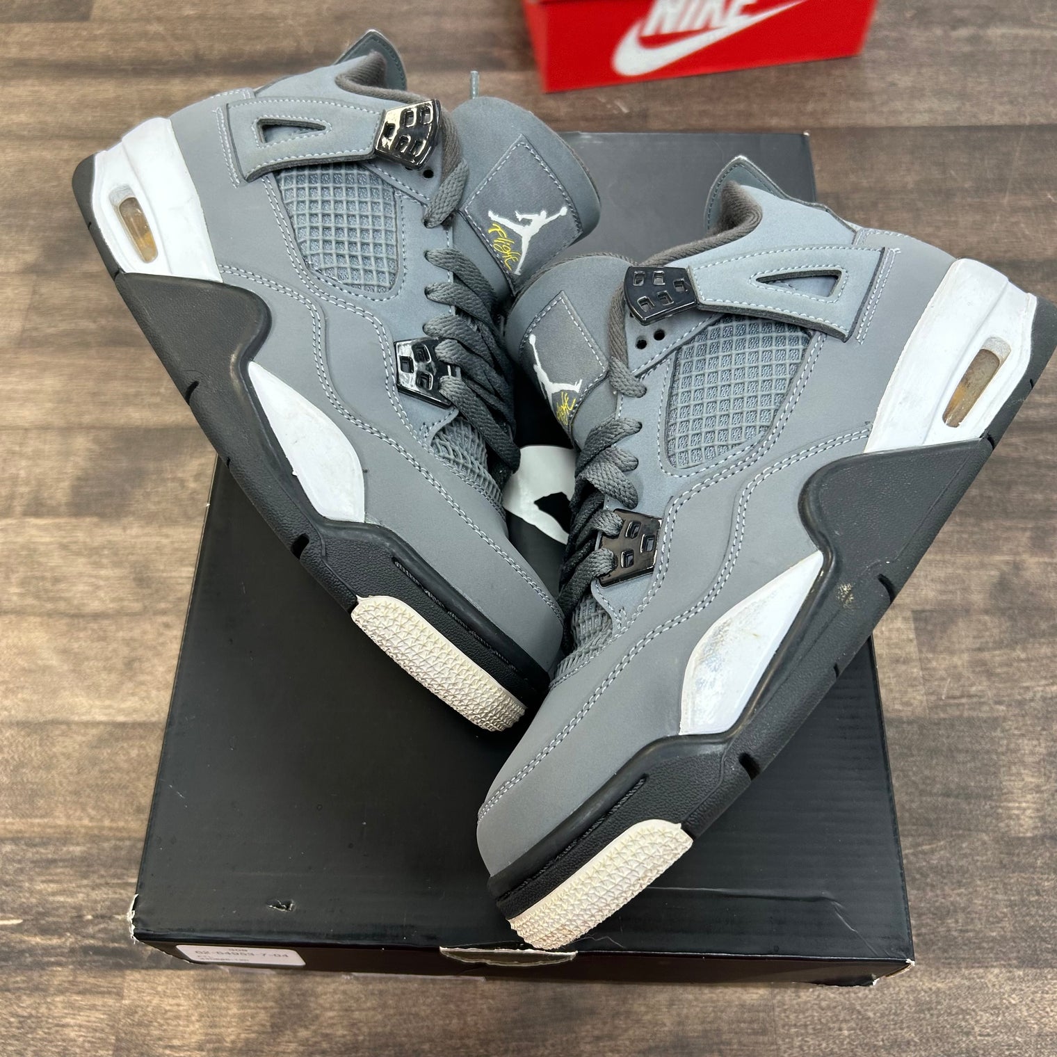 Cool Grey Jordan 4 Retro (GS) (USED, No Insoles, No Box)
