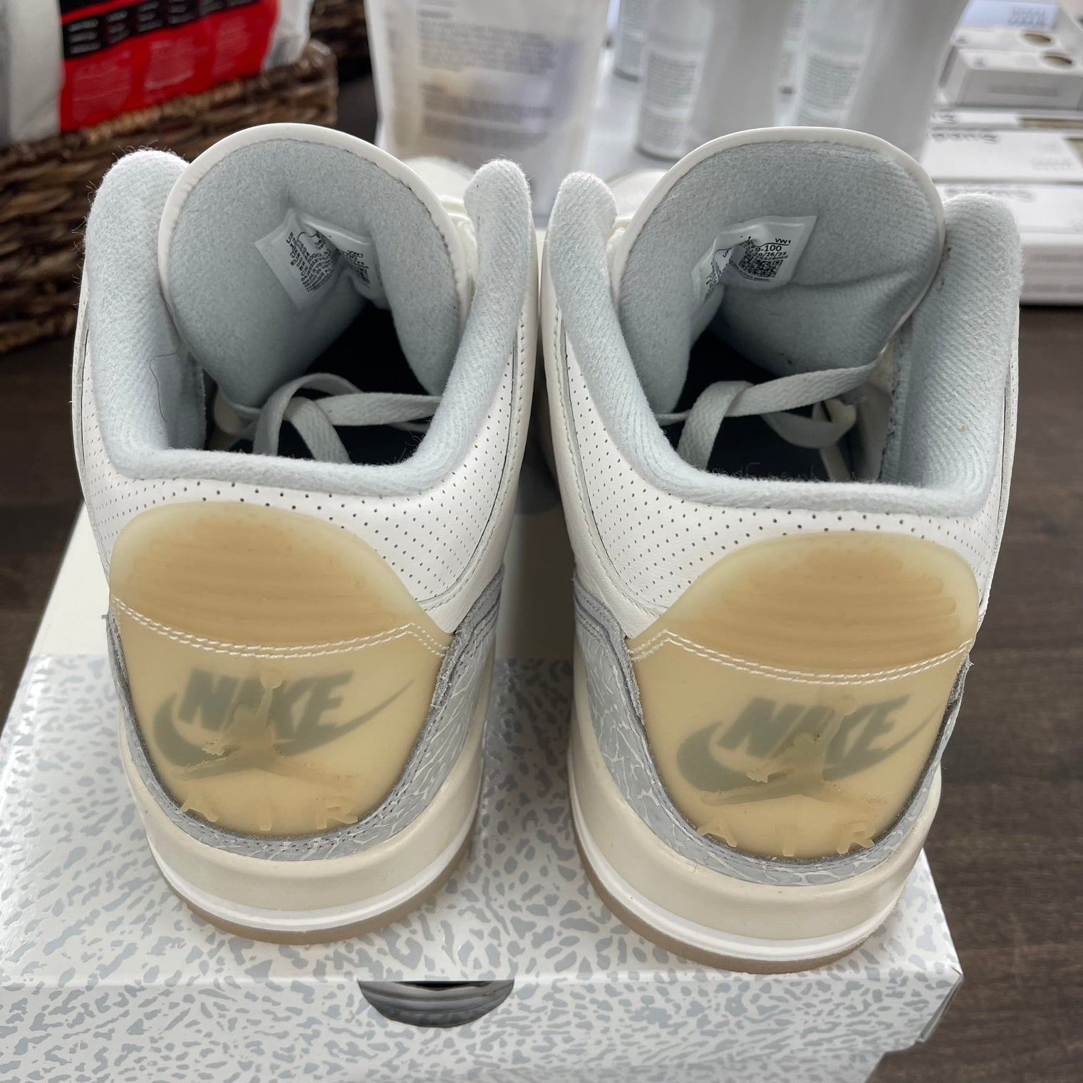 Craft Ivory Jordan 3 (USED)