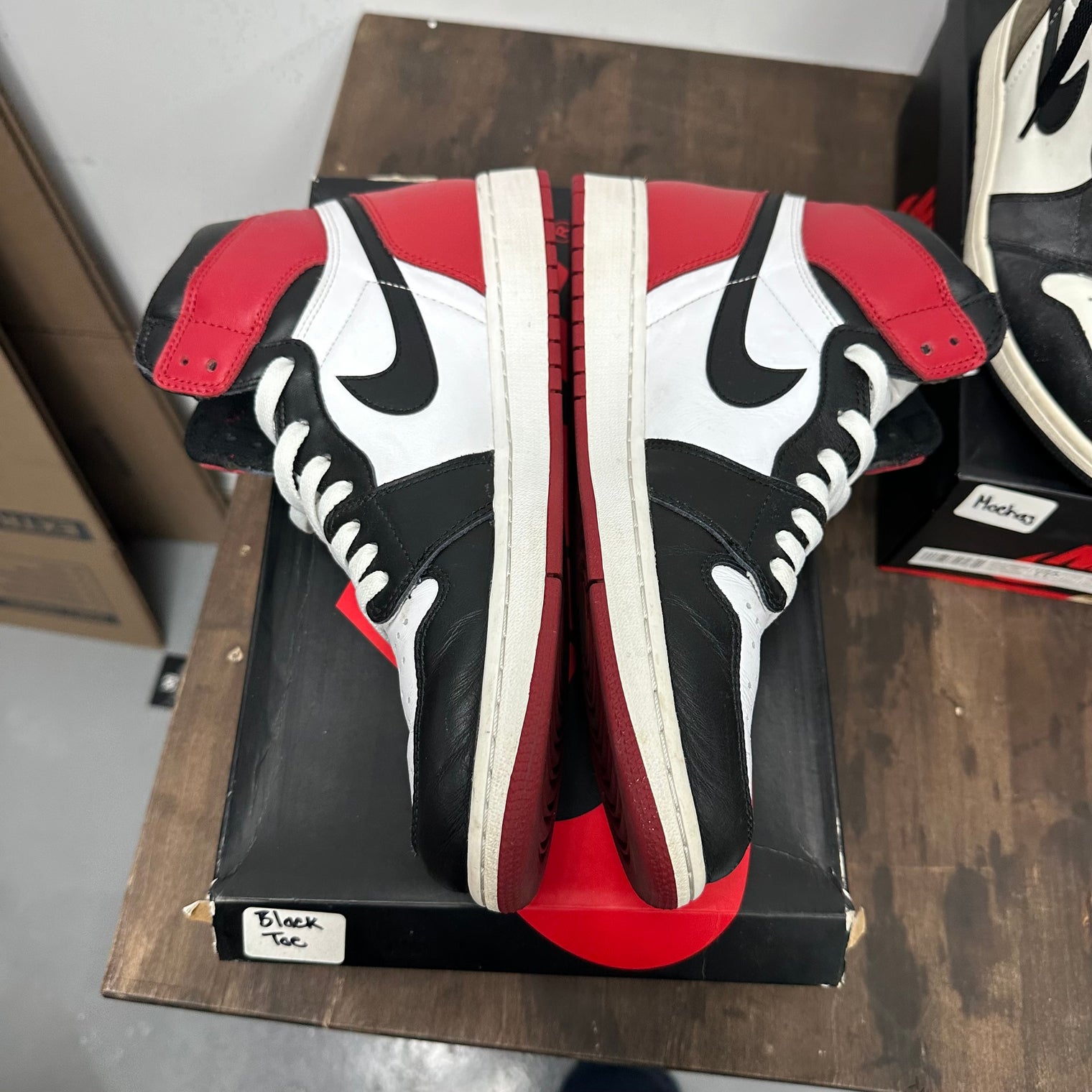 Black Toe Jordan 1 High (2016) (USED, Replacement Box)