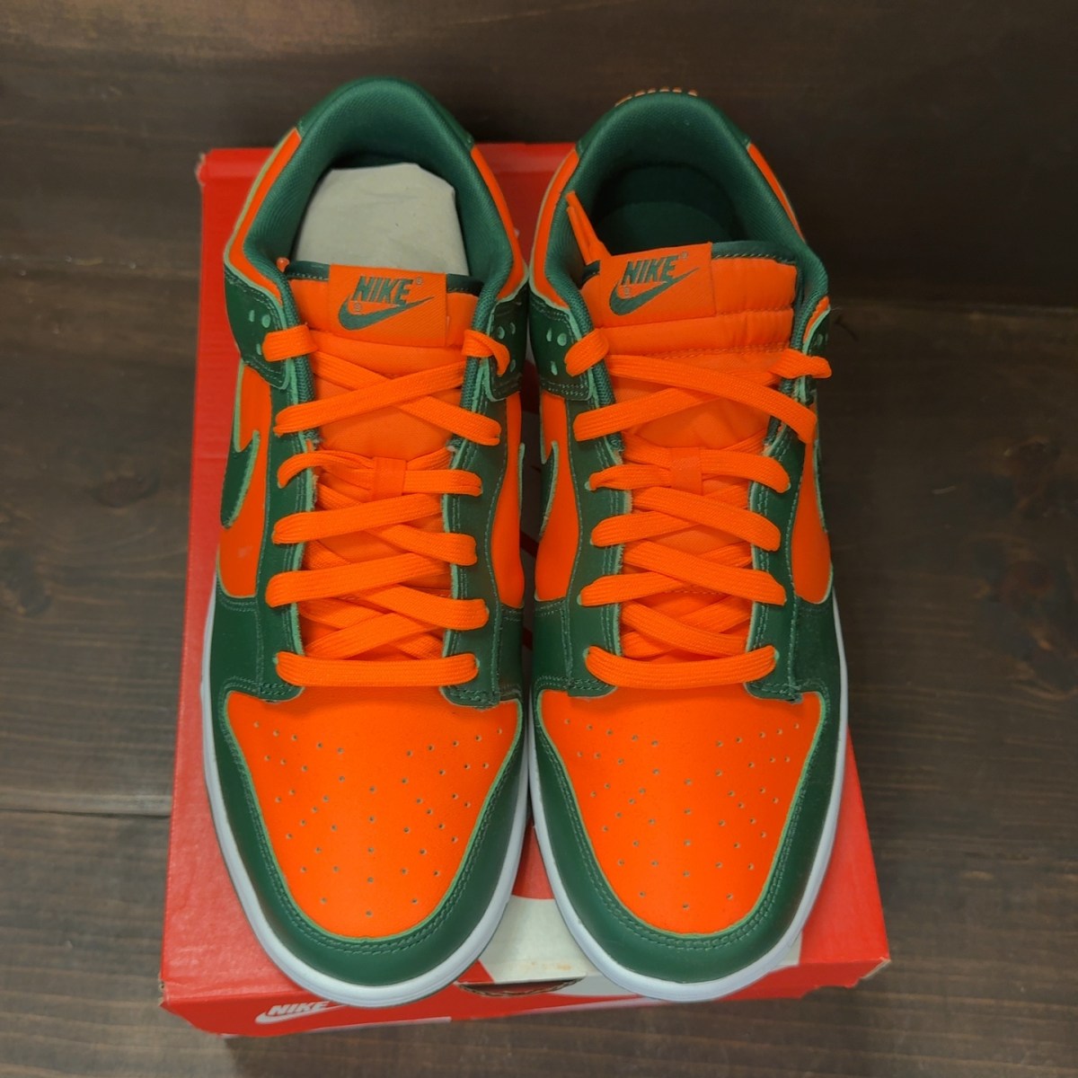 Nike Dunk Low Retro Miami Hurricanes - Image 3