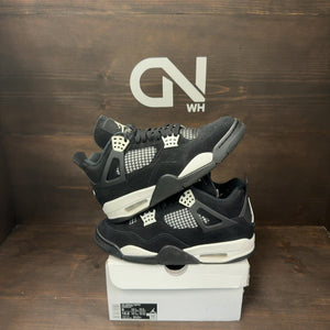 Jordan 4 Retro White Thunder Size 9 (Pre-Owned)
