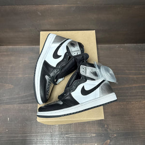 Jordan 1 Retro High Silver Toe (Women's) Size 7W - tag