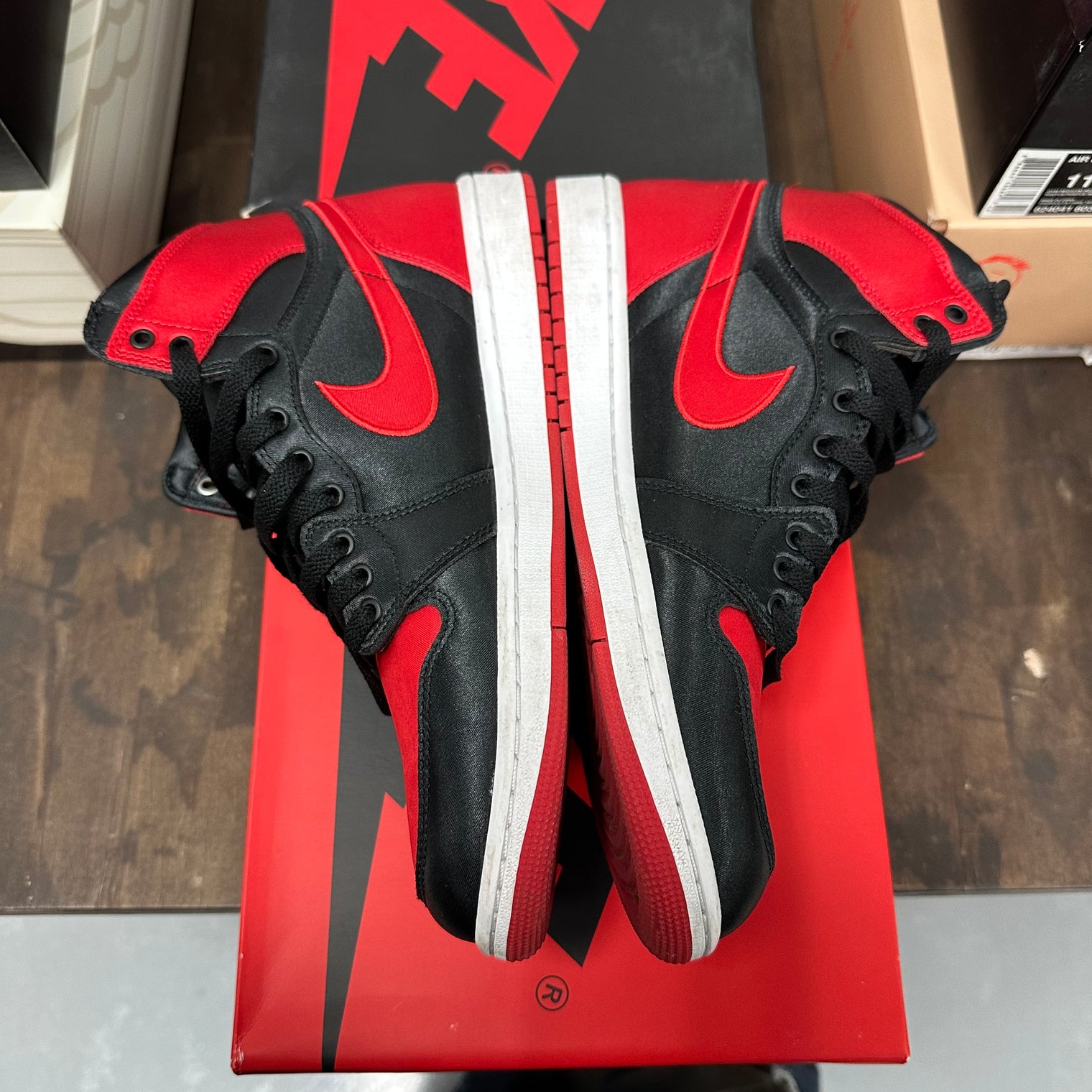 Satin Bred Jordan 1 High (W) (USED)