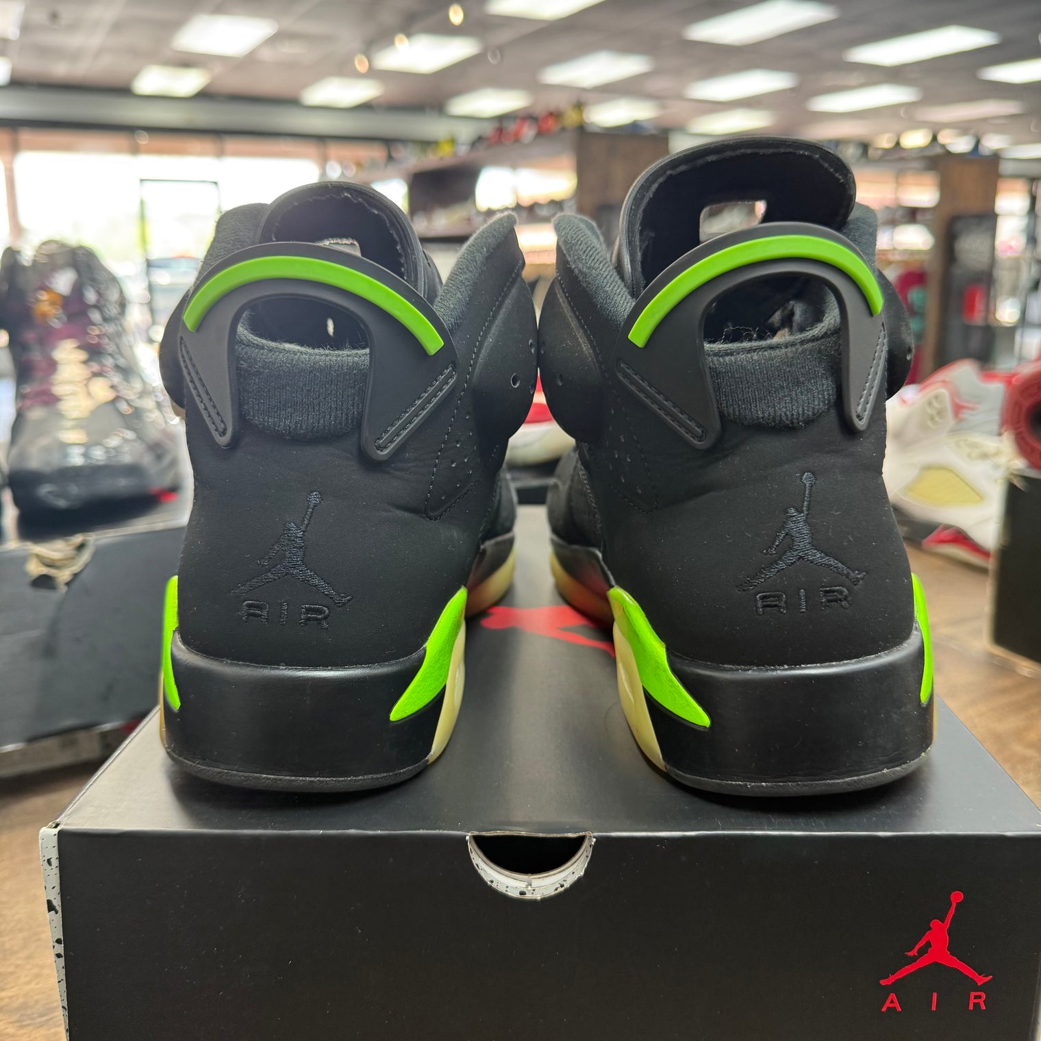 Electric Green Jordan 6 Retro (USED)