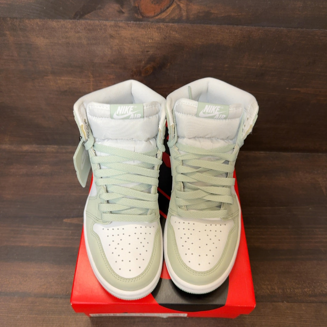 Jordan 1 Retro High OG Seafoam (Women's) Size 6.5W (Pre-Owned)