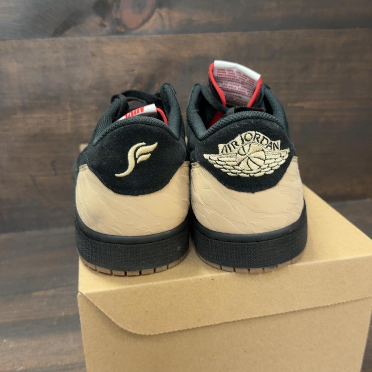 Jordan 1 Retro Low OG SP SoleFly Size 14 (Pre-Owned) - Image 4