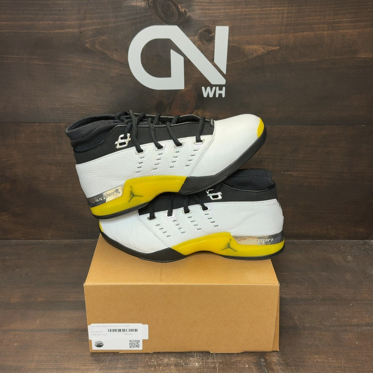 Jordan 17 Retro Low All-Star Lightning (2024) Size 11 (Pre-Owned) - Image 1