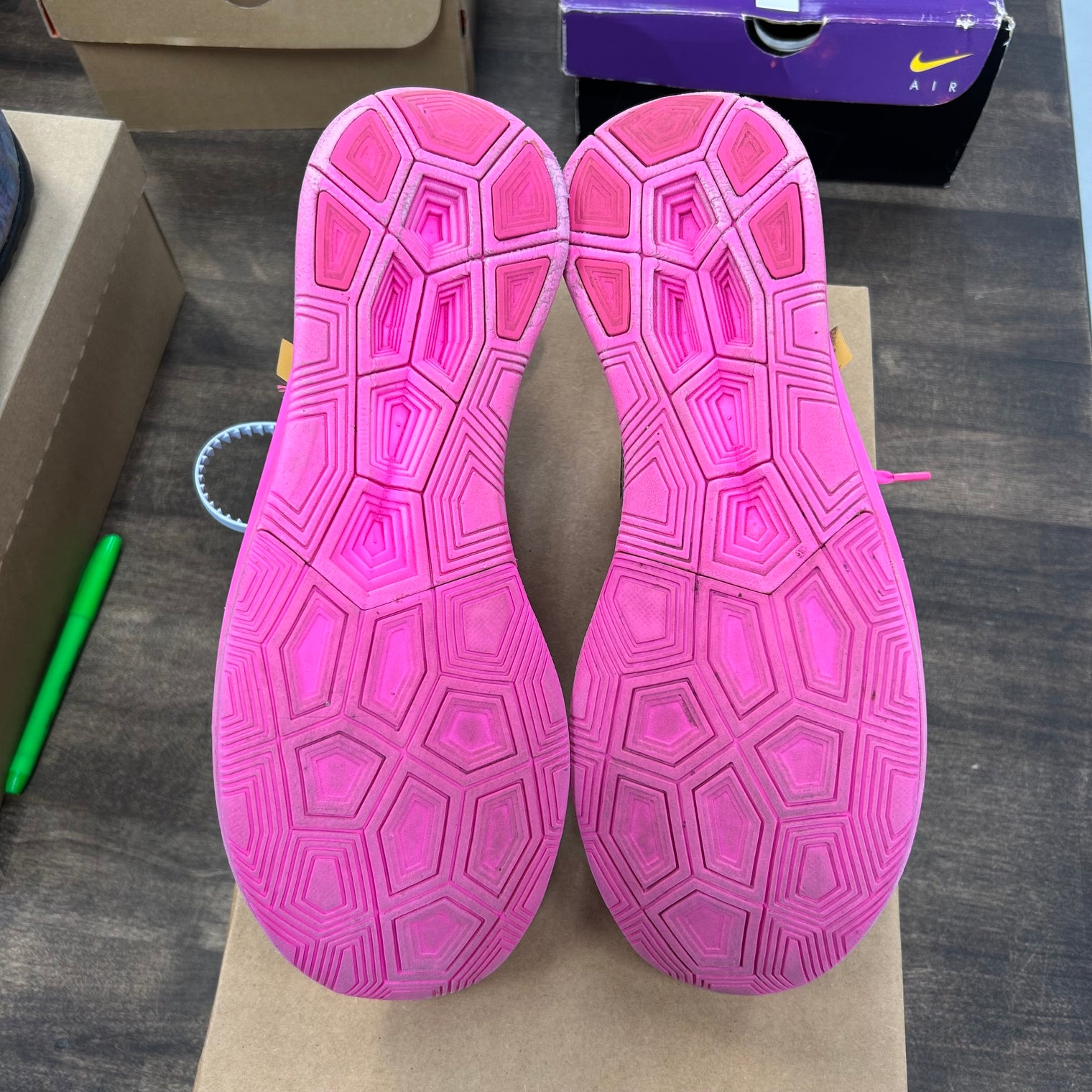 Off-White Zoom Fly Pink (USED, No Box)