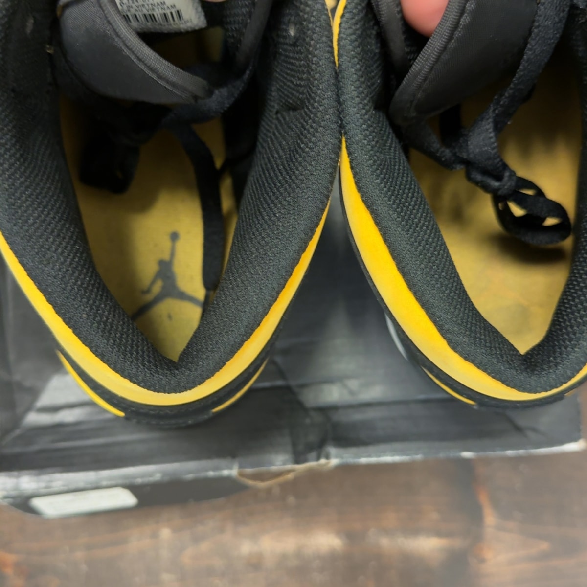 Jordan 1 Mid Reverse New Love - Image 6