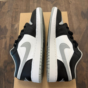 Jordan 1 Low Shadow Toe (GS) Size 7Y (Pre-Owned) - Image 4
