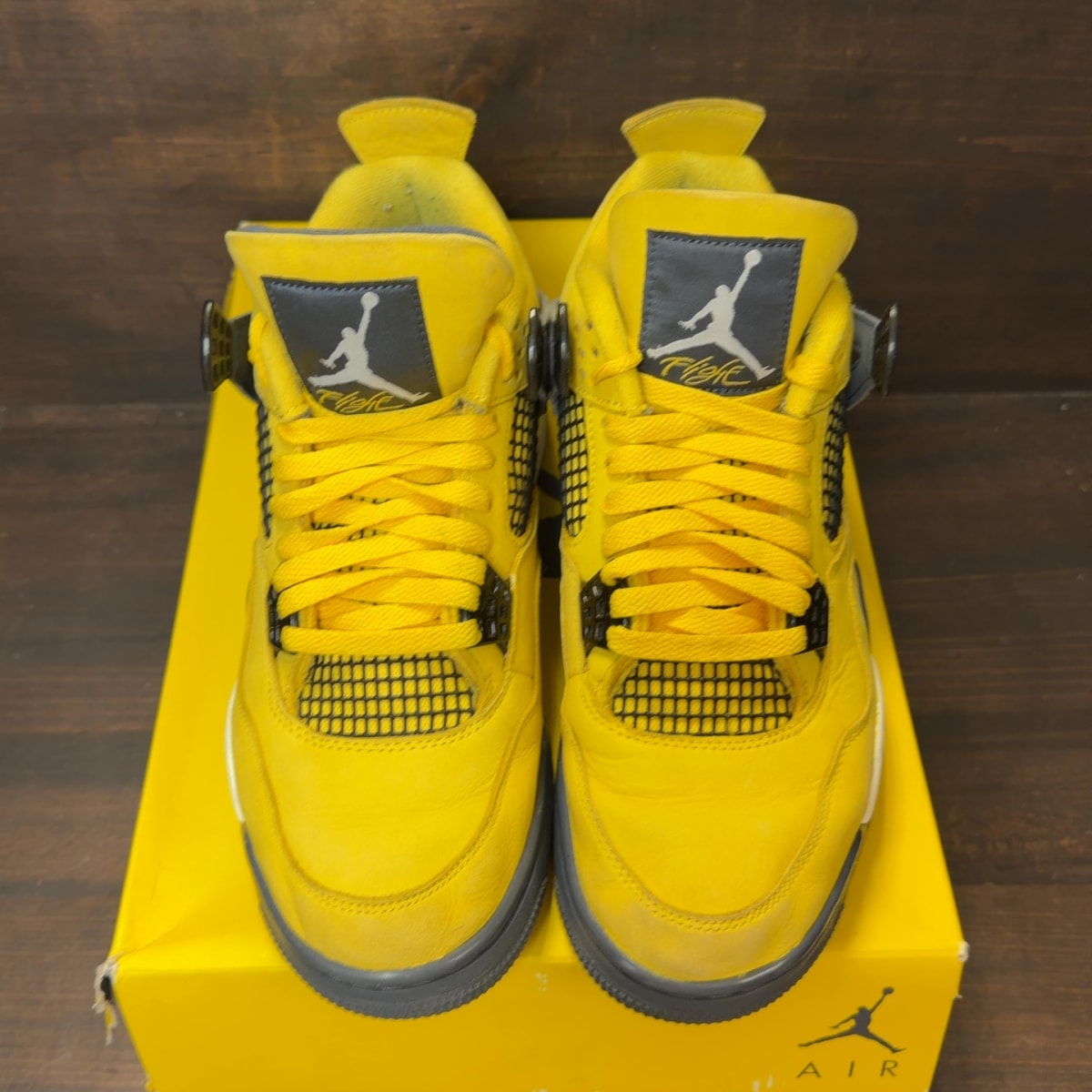 Jordan 4 Retro Lightning (2021) - Image 3