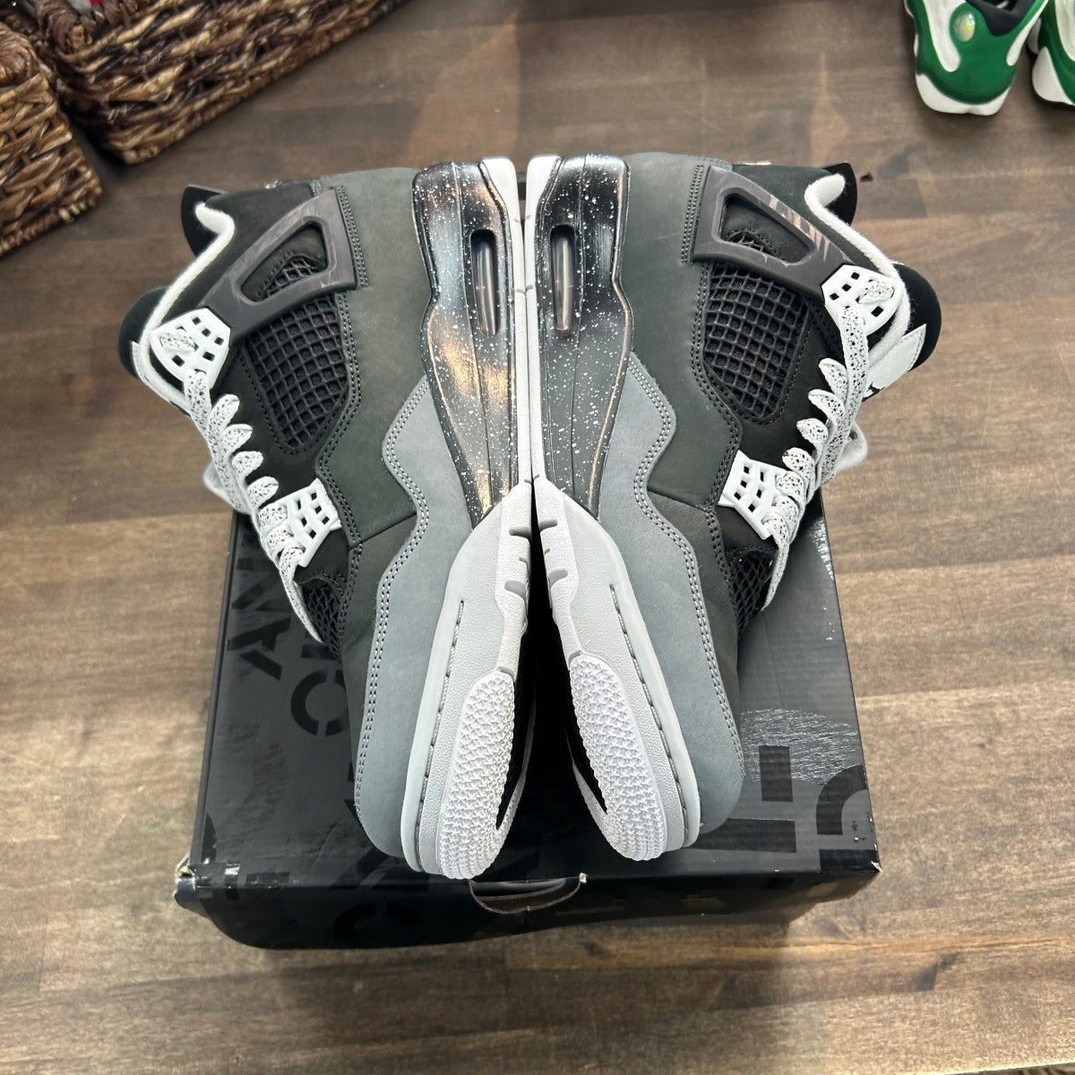 Jordan 4 Retro Fear (2024) - Image 3