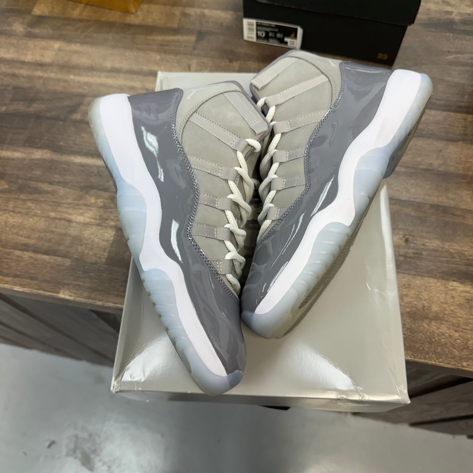 Cool Grey Jordan 11 Retro (2021) (USED)