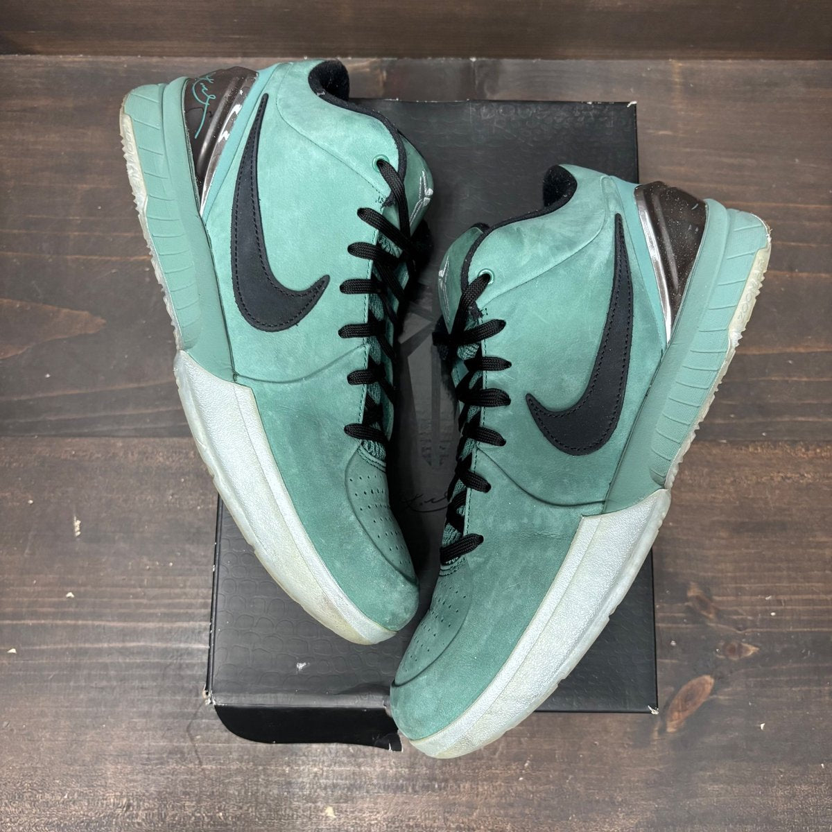 Nike Kobe 4 Protro Girl Dad Size 10.5 (Pre-Owned) - back