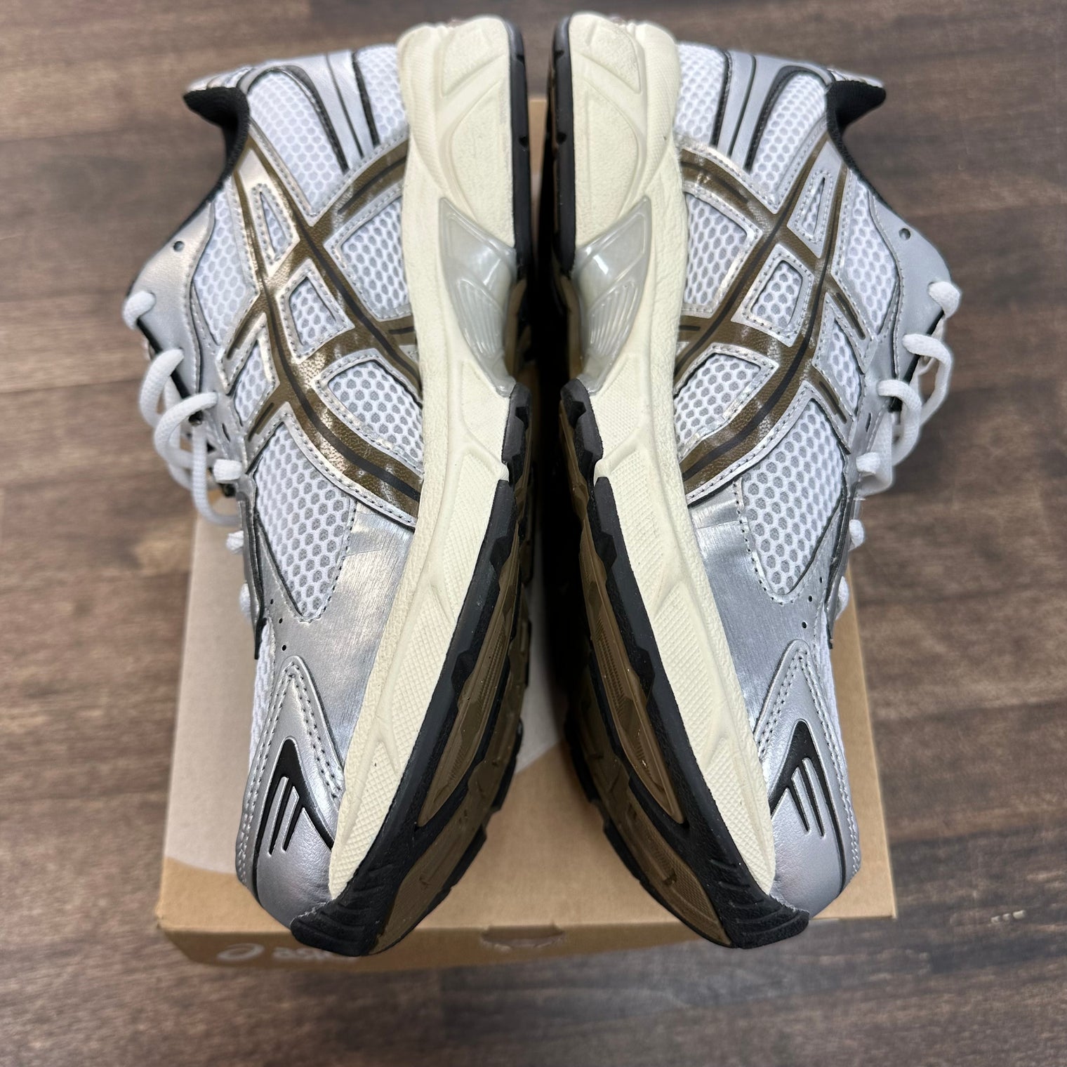 Clay Canyon ASICS Gel-1130 (USED)