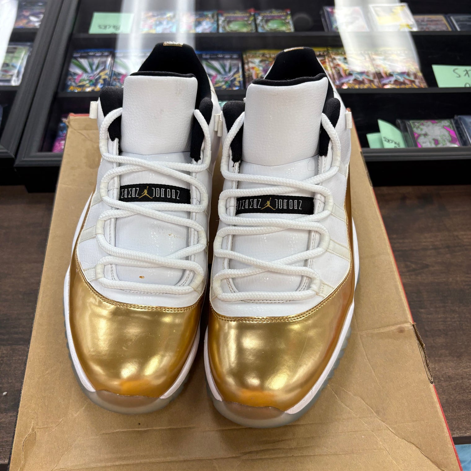 Ceremony Jordan 11 Low (USED, Replacement Box)
