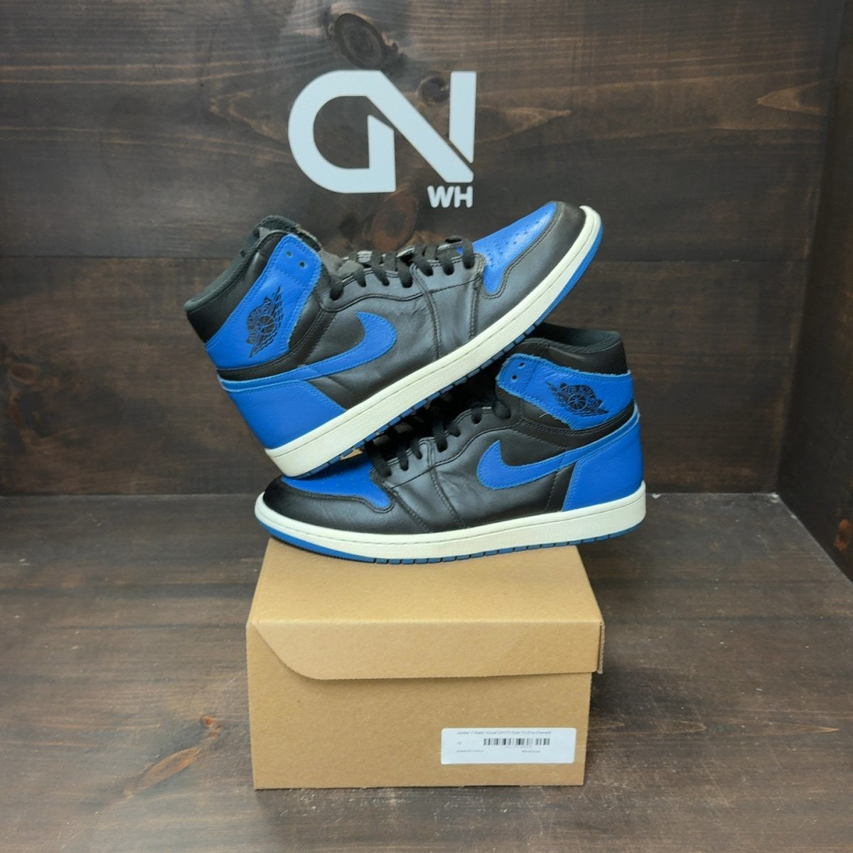 Jordan 1 Retro Royal (2017) Size 10 (Pre-Owned) - Image 1