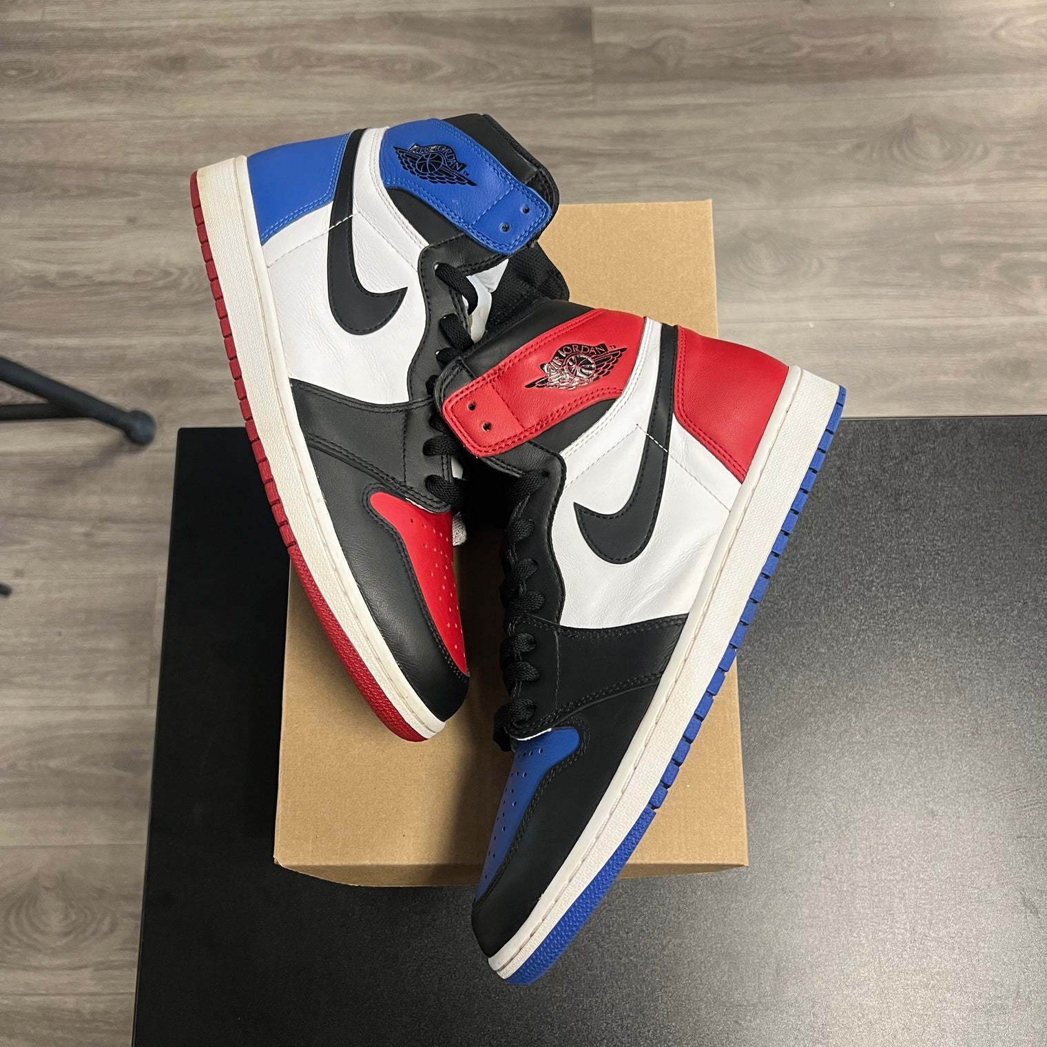 Top 3 Jordan 1 Retro (USED, no box)