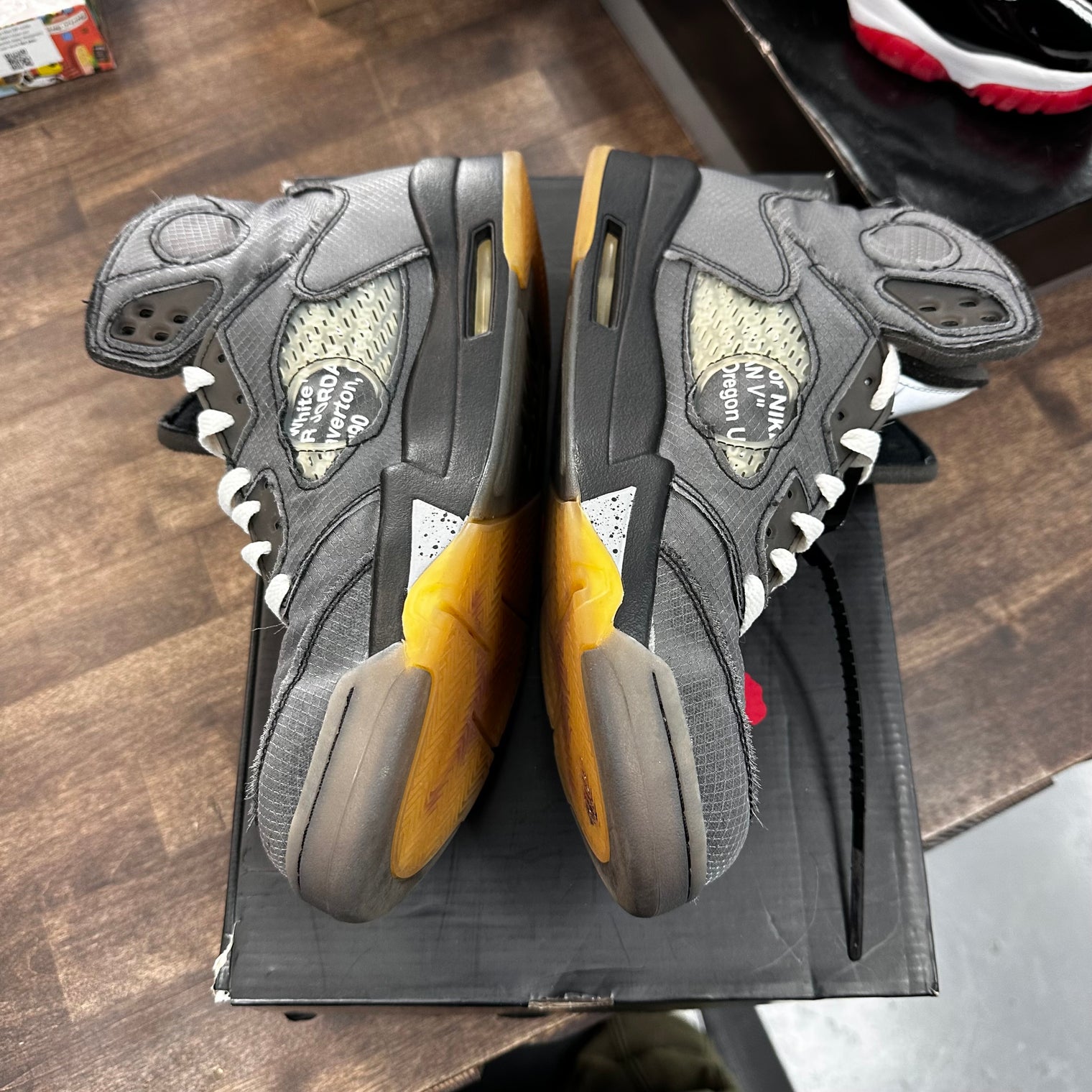 Off-White Jordan 5 Muslin (USED)