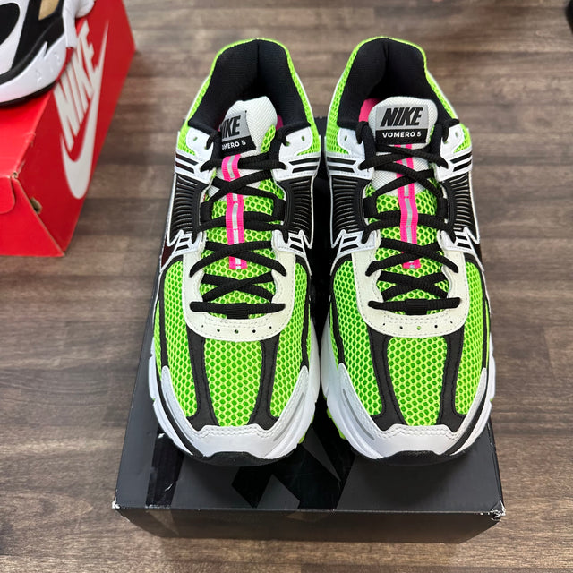 Electric Green Black Zoom Vomero 5 (USED)