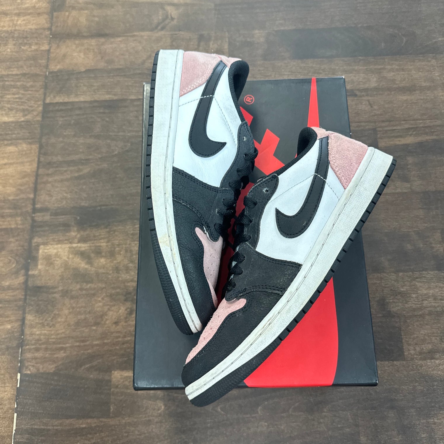 Bleached Coral Jordan 1 Low OG (USED)
