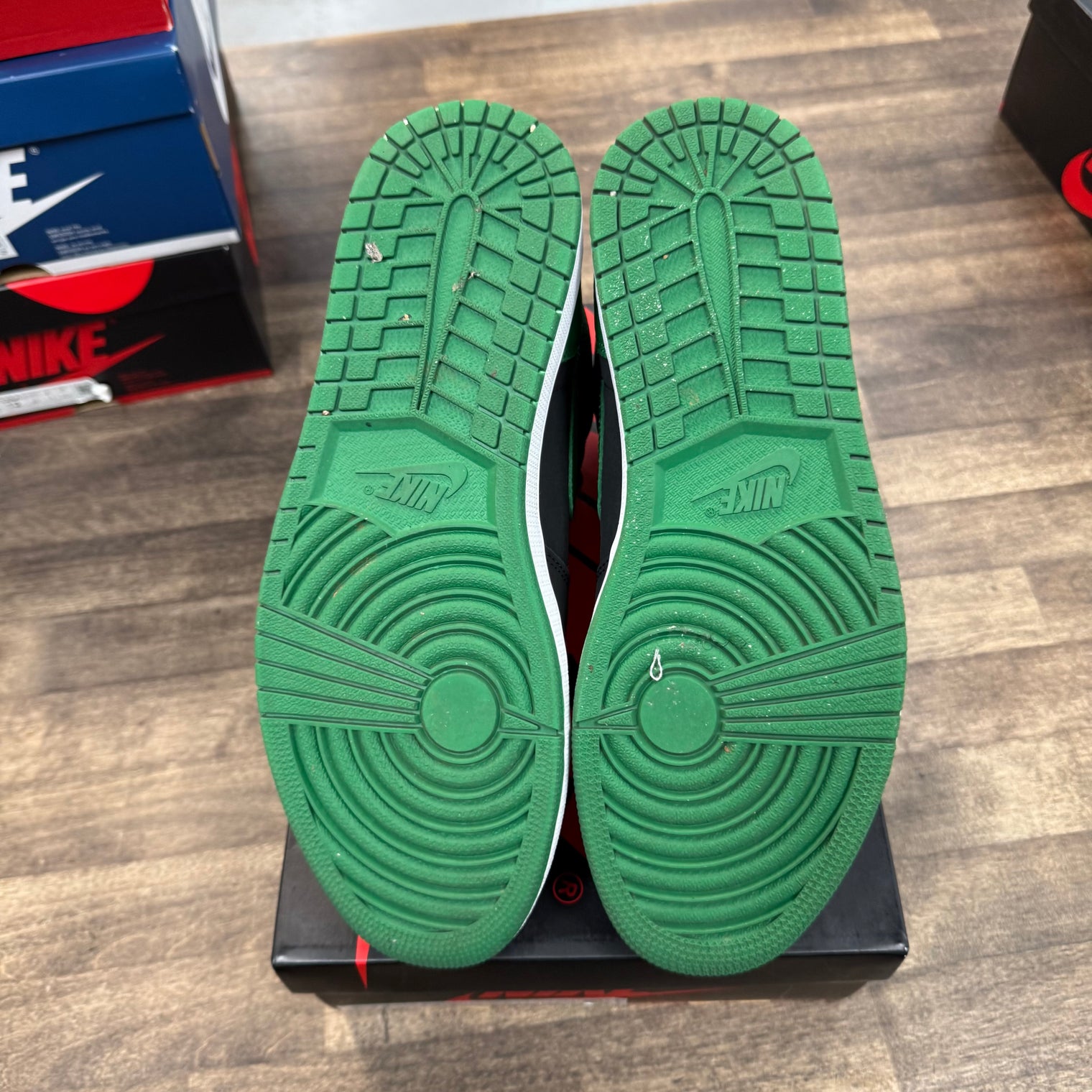 Pine Green Black Jordan 1 Retro High (USED)
