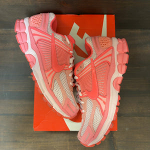 Nike Zoom Vomero 5 Coral Chalk Hot Punch (Women's) Size 5.5W (Pre-Owned)
